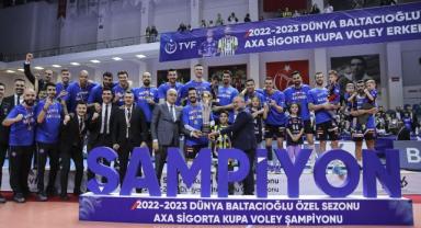 AXA Sigorta Erkekler Kupa Voley Dünya Baltacıoğlu Özel Sezonu Şampiyonu Halkbank Oldu