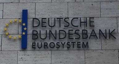 Bundesbank: Alman ekonomisi yılın ilk çeyreğinde beklentileri aşarak muhtemelen büyüdü