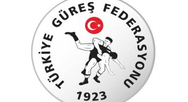 Güreşte 2 madalya