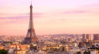 Paris, Avrupa'da aşırı sıcaklardan kaynaklı yaşlı ölümleri en yüksek kent oldu