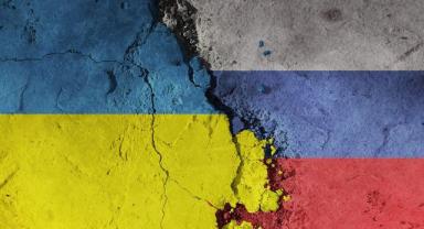 Rusya-Ukrayna savaşını protesto için intihar girişiminde bulunan kişi gözaltına alındı