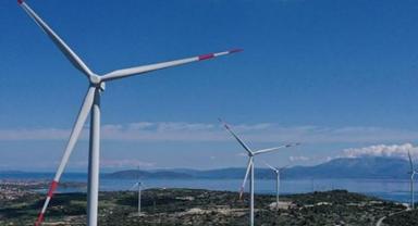 Rüzgar ve Güneş enerjisinde ilk önlisanslar verildi, 1,5 milyar dolarlık yatırım bekleniyor