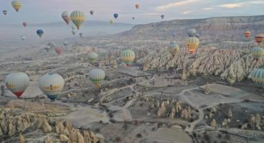 Türkiye'nin turizm geliri yılın ilk çeyreğinde yıllık bazda yüzde 32,3 arttı