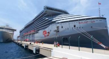 Bodrum'a iki kruvaziyerle 1982 yolcu geldi