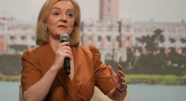 Eski İngiltere Başbakanı Truss Tayvan'da