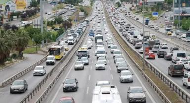 İstanbul'da trafik yoğunluğu yaşanıyor