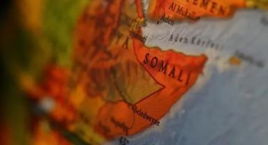 Kuraklıkla mücadele eden Somali'de Beledveyne'nin yüzde 90'ı su altında kaldı