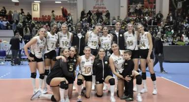 Voleybolda Avrupa'nın zirvesinde Türk derbisi