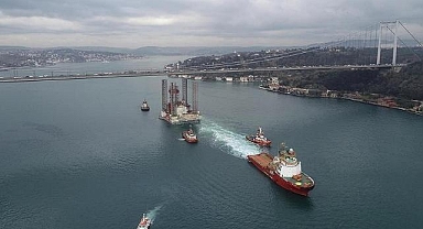 Boğazlardan gemi geçişinde zamlı tarife yarın başlıyor