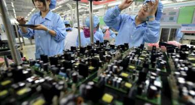 Çin'de sanayi şirketlerinin kârları daralan talebin etkisiyle düştü