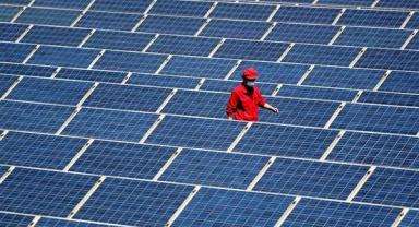Çin, yılın ilk dört ayında 19.3 milyar dolarlık güneş paneli ihraç etti