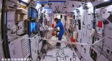 Çinli Shenzhou-15 mürettebatı dünyaya dönecek