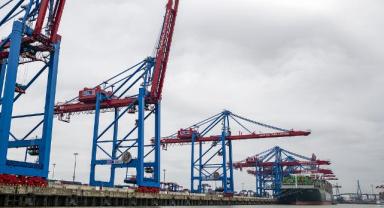 Cosco, Tollerort'un yüzde 24.99'luk hissesini satın aldı