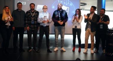 Mercedes-Benz Türk ‘Cyber Security for OT 2023’ zirvesinden ödülle döndü