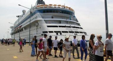 Türkiye'yi 5 ayda 299 binden fazla kruvaziyer yolcusu ziyaret etti