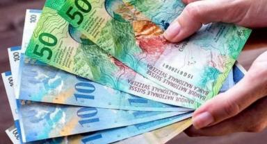 Yen, İsviçre frangı karşısında rekor düşük seviyede