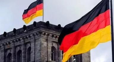 Almanya'da Ekonomi Uzmanları Konseyi Başkanı, her yıl 1,5 milyon göçmene ihtiyaç olduğunu belirtti