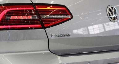 Bir dönem daha sona erdi! Volkswagen listeden kaldırdı... Passat sedan artık satılmayacak