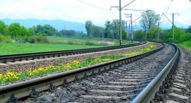 Birleşik Krallık, Türkiye'deki elektrikli demir yolu projesi için 680 milyon sterlin finansman sağlayacak