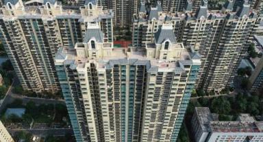 Emlak devi iflas bayrağı açtı... Sahibi, dünya tarihinin en borçlu adamı oldu!