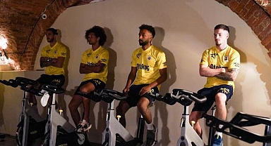 Fenerbahçe, Rusya'da hazırlıklarına devam etti
