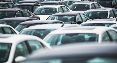 İran'da ikinci el otomobil ithalatına ilişkin hazırlanan tasarı nihai onayını aldı