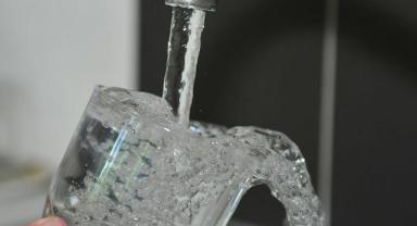 İzmir'de suya yüzde 43 zam yapıldı