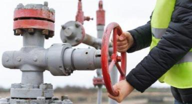 Petrol haftalık yükselişin ardından geriledi