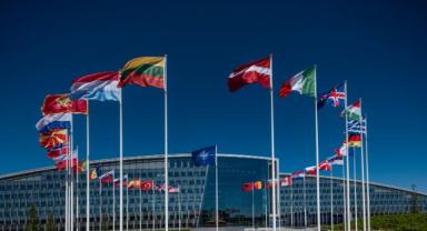 Stoltenberg, NATO'daki Türkiye-Finlandiya-İsveç toplantısını değerlendirdi :