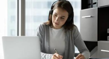 Alman şirketlerinin neredeyse yarısı stajyer bulmakta zorluk yaşıyor