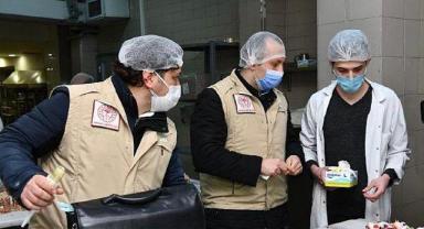 Bakan Yumaklı'dan toplu tüketim yerlerinde denetimlerin sıklaştırılması talimatı