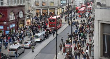 Birleşik Krallık'ta işsizlik yılın ikinci çeyreğinde yüzde 4,2'ye yükseldi