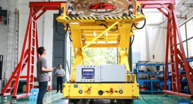 Dev teleskopun bakımını akıllı robotlar yapıyor