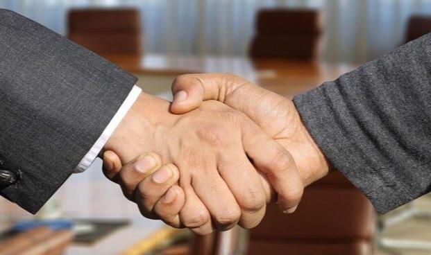 Gine Ticaret Bakanı Junior: