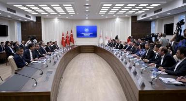 Kamu toplu sözleşme görüşmelerinde müzakere süreci yarın sona eriyor