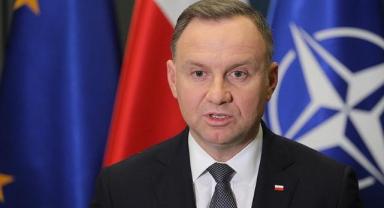 Polonya Cumhurbaşkanı Duda, Belarus sınırındaki hibrit saldırılarda Rusya'yı işaret etti