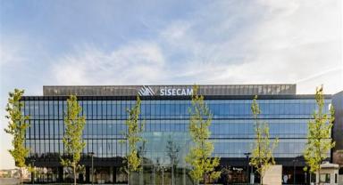 Şişecam elektrikli araçlara özel üreteceği camlarla temiz geleceğe katkı sağlayacak