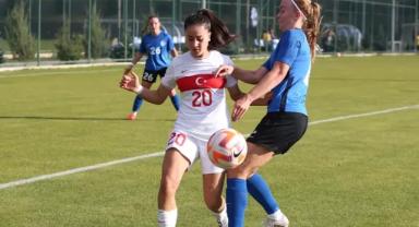 15 Yaş Altı Kız Milli Futbol Takımı, Estonya'yı 2-1 yendi