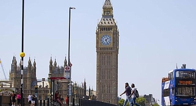 Birleşik Krallık'ta imalat sanayi aktivitesi salgından bu yana en düşük seviyede