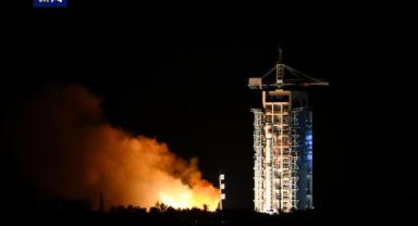 Çin uzaya yeni bir uydu gönderdi