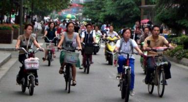 Çinliler her 100 yolculuktan 30’unu bisikletle yapıyor