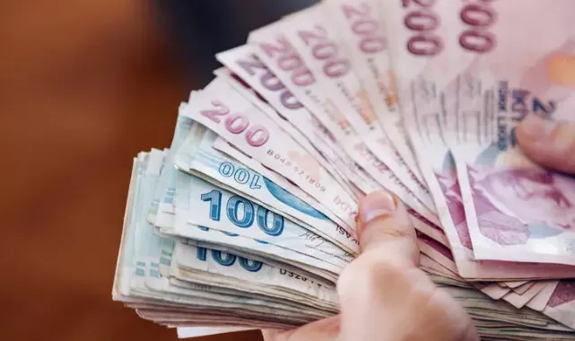 Cumhurbaşkanı Yardımcısı Yılmaz, Orta Vadeli Program'a ilişkin sunum yaptı: (2)