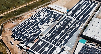 CW Enerji güneş panelleri ABD'deki fuarda sergilendi