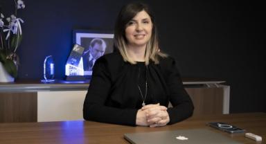 ÖZLEM KAHRAMANER ARKSIGNER KURUCU ORTAĞI VE GENEL MÜDÜR YARDIMCISI