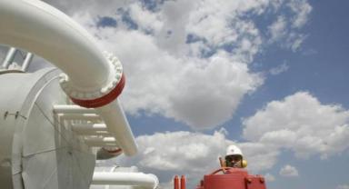 Rusya'nın gaz vanalarını kapatmasıyla geçen kış 40 milyondan fazla Avrupalı evinde üşüdü