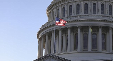 ABD Senatosu hükümetin kapanmasını önleyecek geçici bütçe tasarısını onayladı