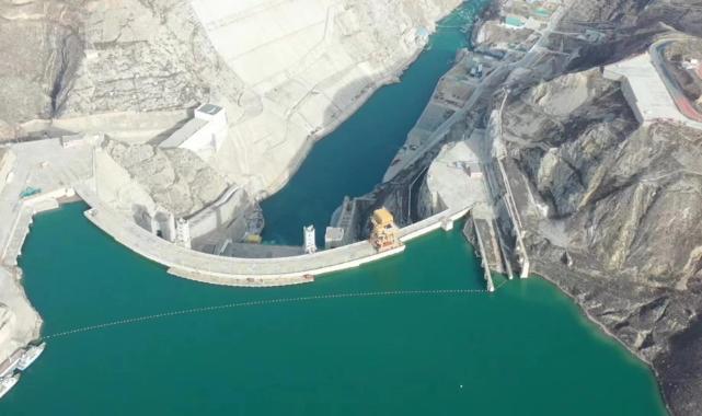 Dünyanın en büyük çift basamaklı türbinli hidroelektrik santrali çalışmaya başladı - ENERJİ - Ekonomi Dünya Dergisi