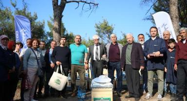 Enerjisa Üretim'den Çanakkale'deki arıcılara ekipman ve fidan desteği