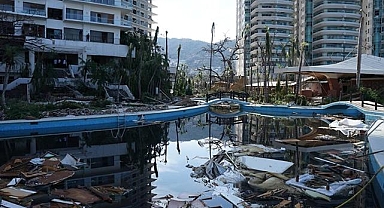 Meksika'da Otis Kasırgası nedeniyle ölenlerin sayısı 48'e çıktı