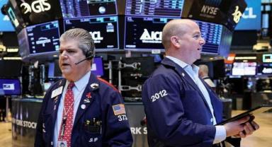 New York borsası artan jeopolitik risklerin etkisiyle düşüşle açıldı